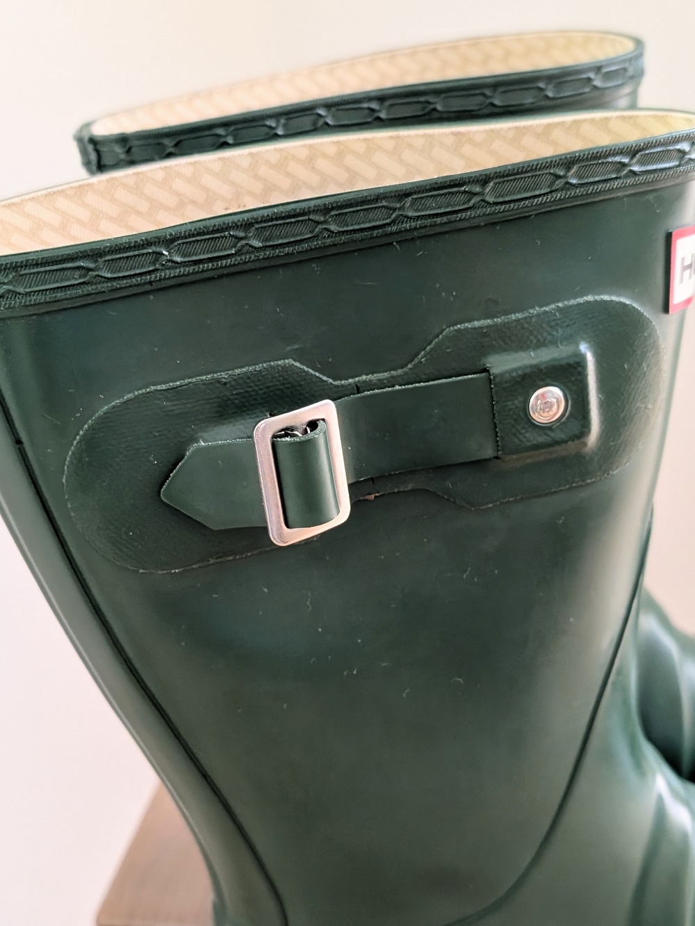 Hunter Original Rubber Shiny Mid-Calf Rain Boots In Forest Green - 9 - Picture 6 of 12